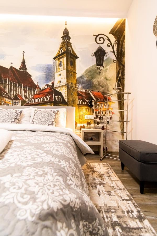 Okbrasov - Apartment & Studio In The Heart Of Old Town, Moments Away From The Black Church Exterior foto