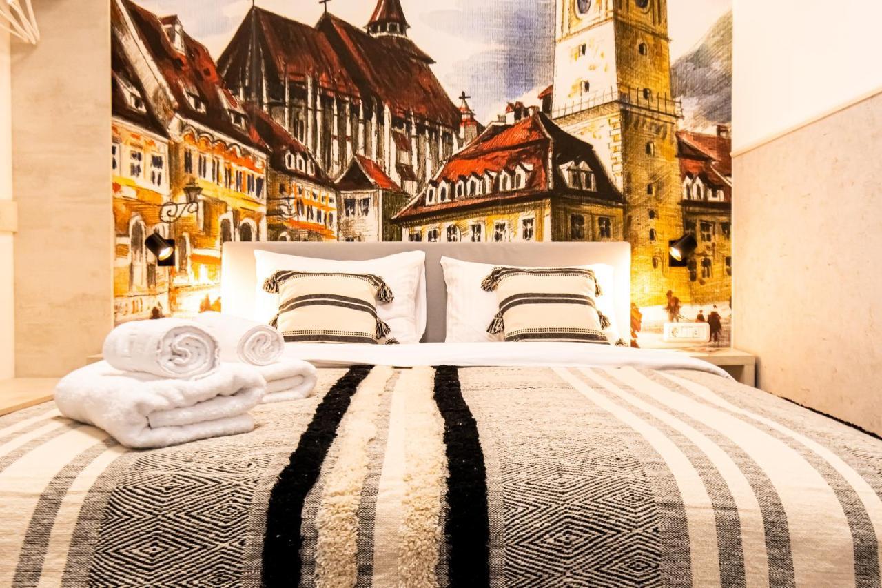 Okbrasov - Apartment & Studio In The Heart Of Old Town, Moments Away From The Black Church Exterior foto